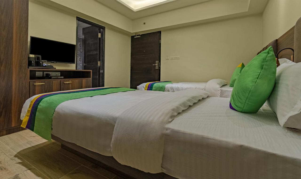 Treebo Pink City Grand Jaipur Bagian luar foto