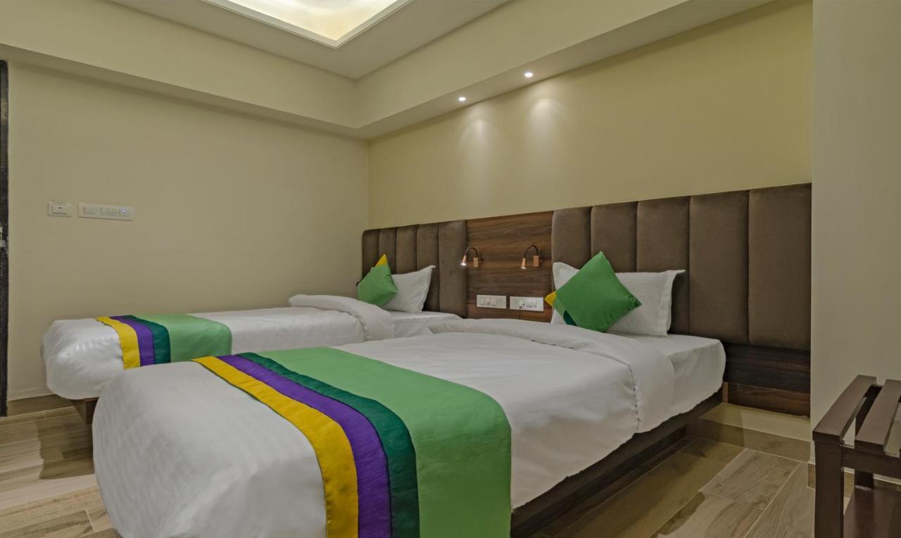 Treebo Pink City Grand Jaipur Bagian luar foto