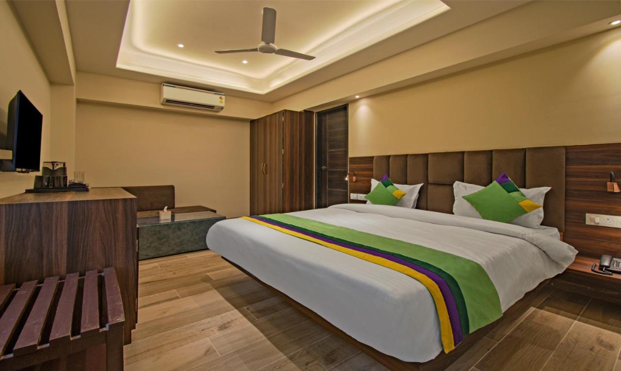 Treebo Pink City Grand Jaipur Bagian luar foto