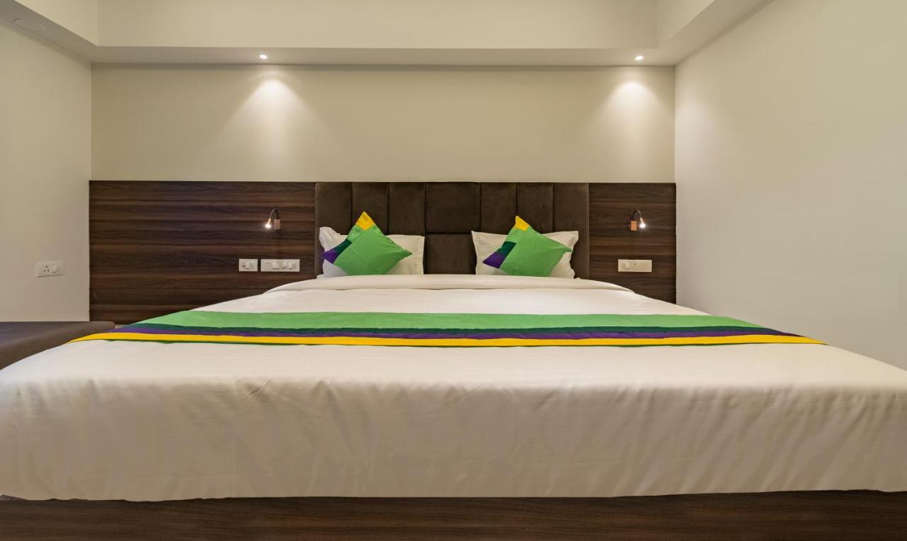 Treebo Pink City Grand Jaipur Bagian luar foto