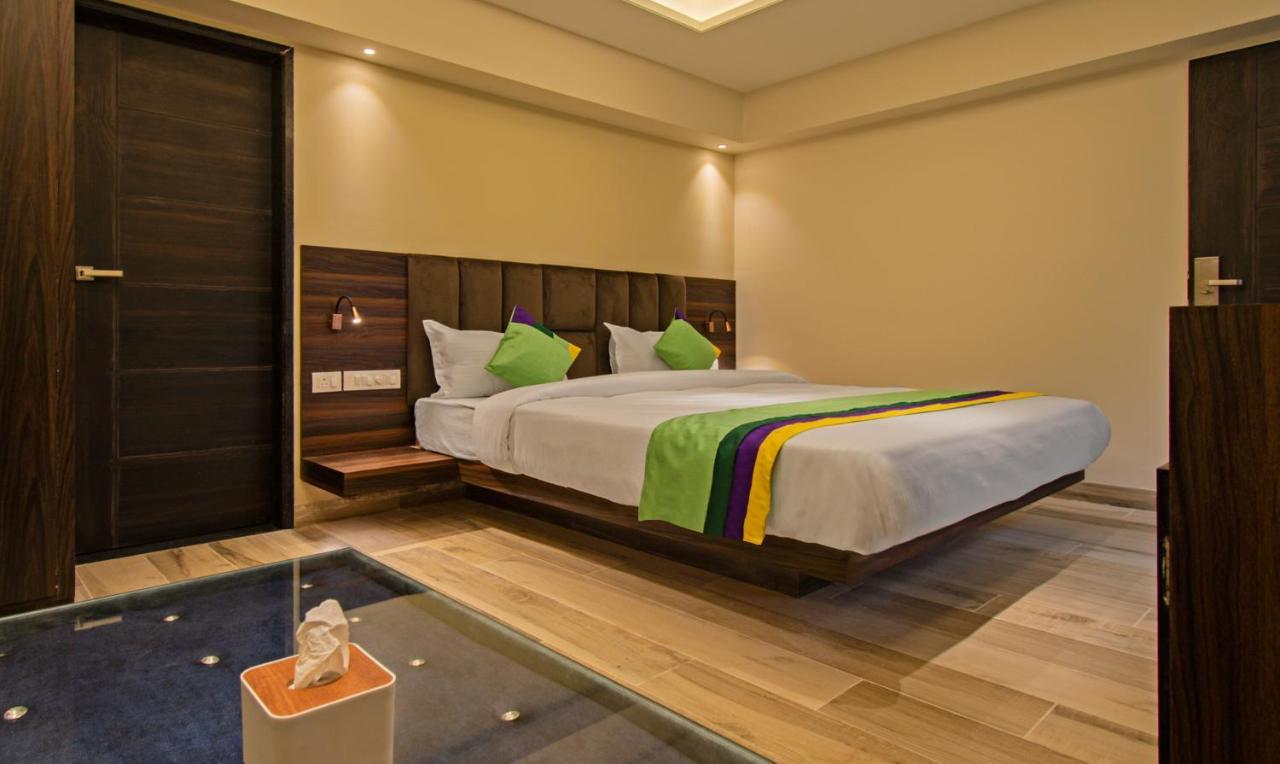 Treebo Pink City Grand Jaipur Bagian luar foto